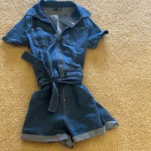 fashion nova jumpsuit